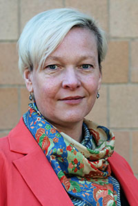 SON faculty member Kristin Cloyes smiles in a professional headshot.